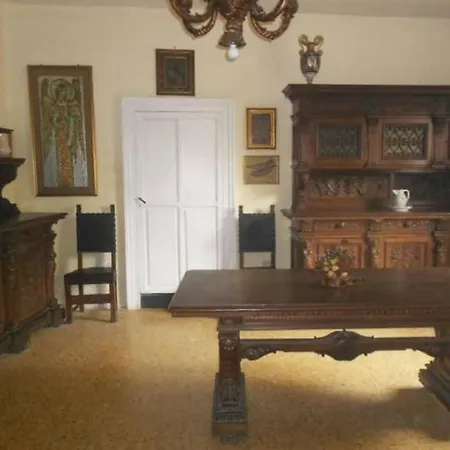 La Dimora Del Barone Bed & Breakfast *