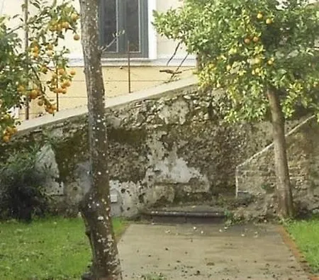 Bed & Breakfast La Dimora Del Barone 3*