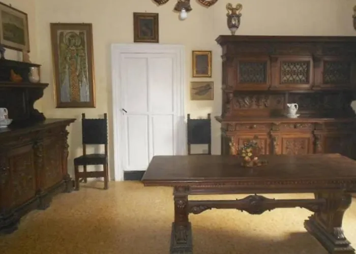 La Dimora Del Barone Bed & Breakfast 3*